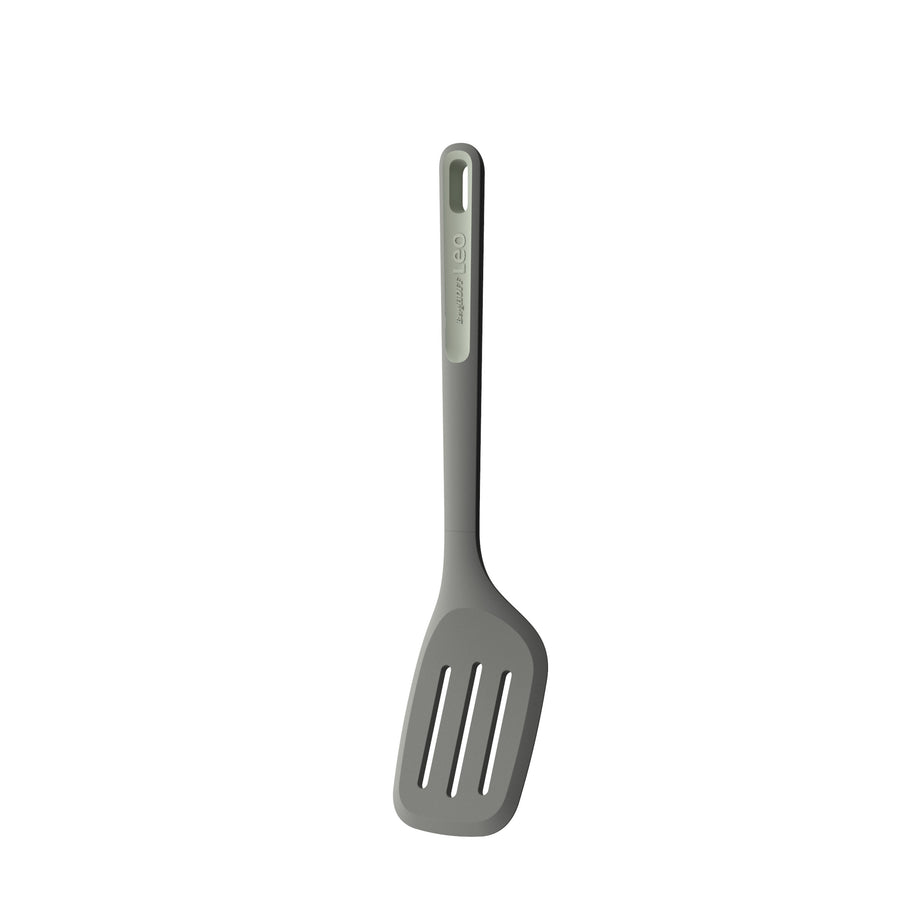 Balance Slotted Turner