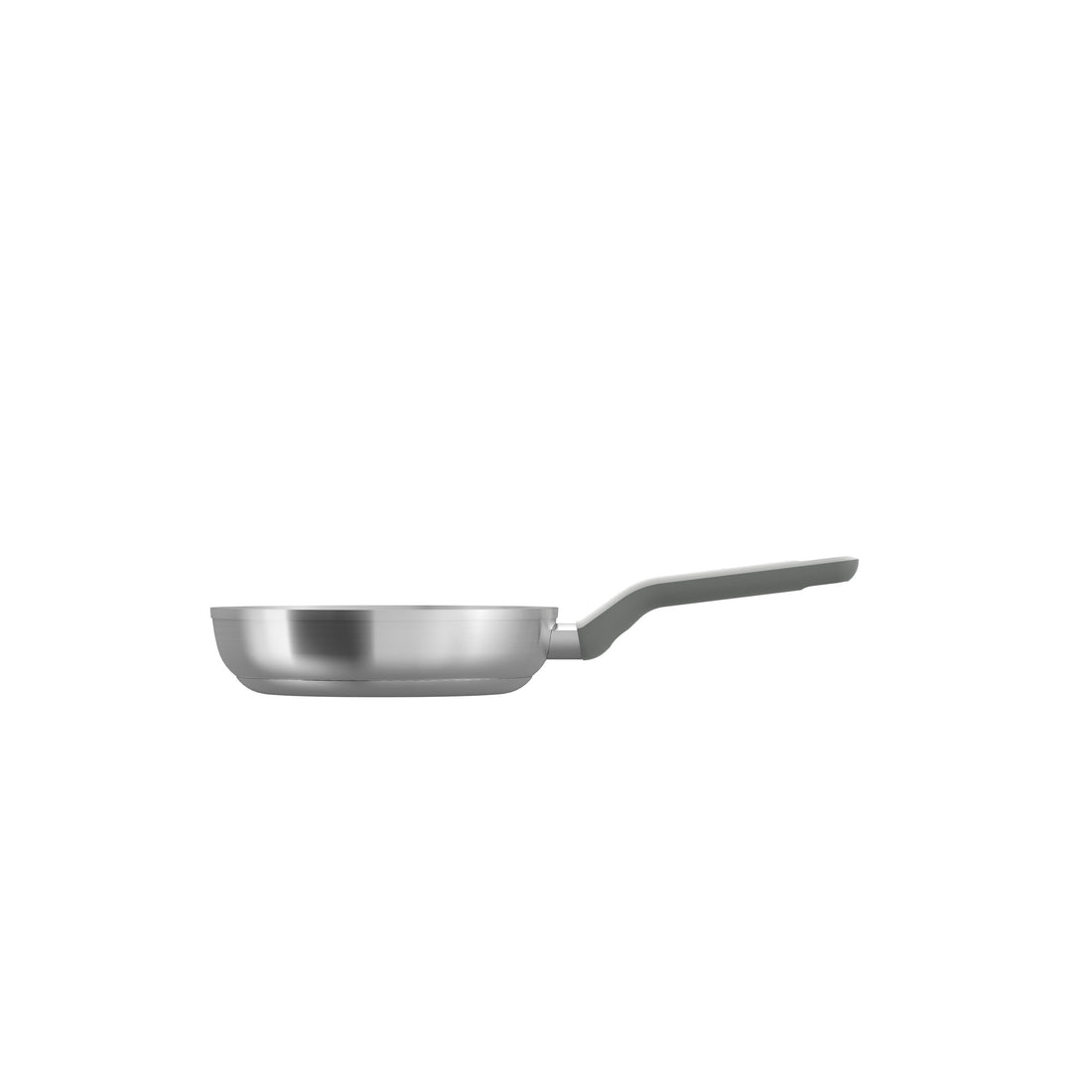 Stainless steel frying pan with a flat base and a long handle, 20 cm in diameter.