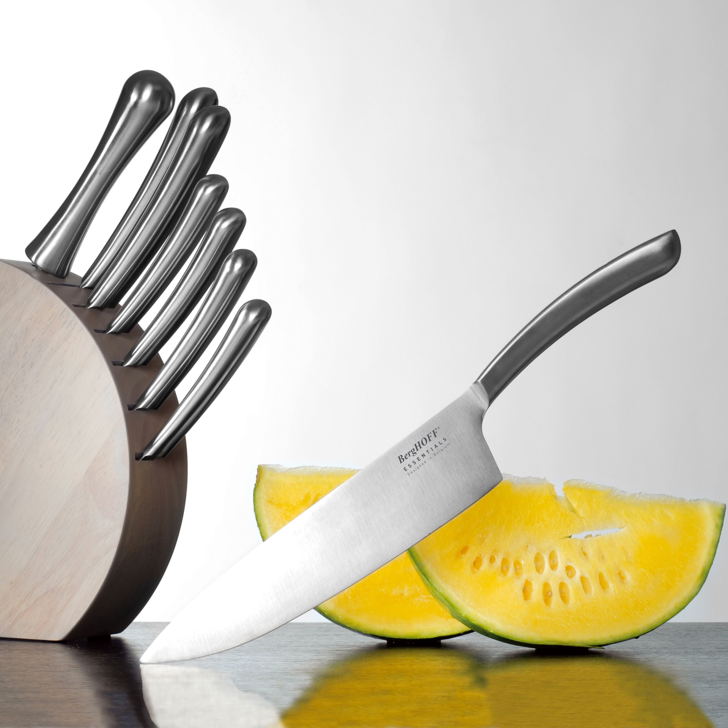BergHOFF 8-pc Knife Block - Wooden Block with 6 Stainless Steel Knives & Built-in Sharpener