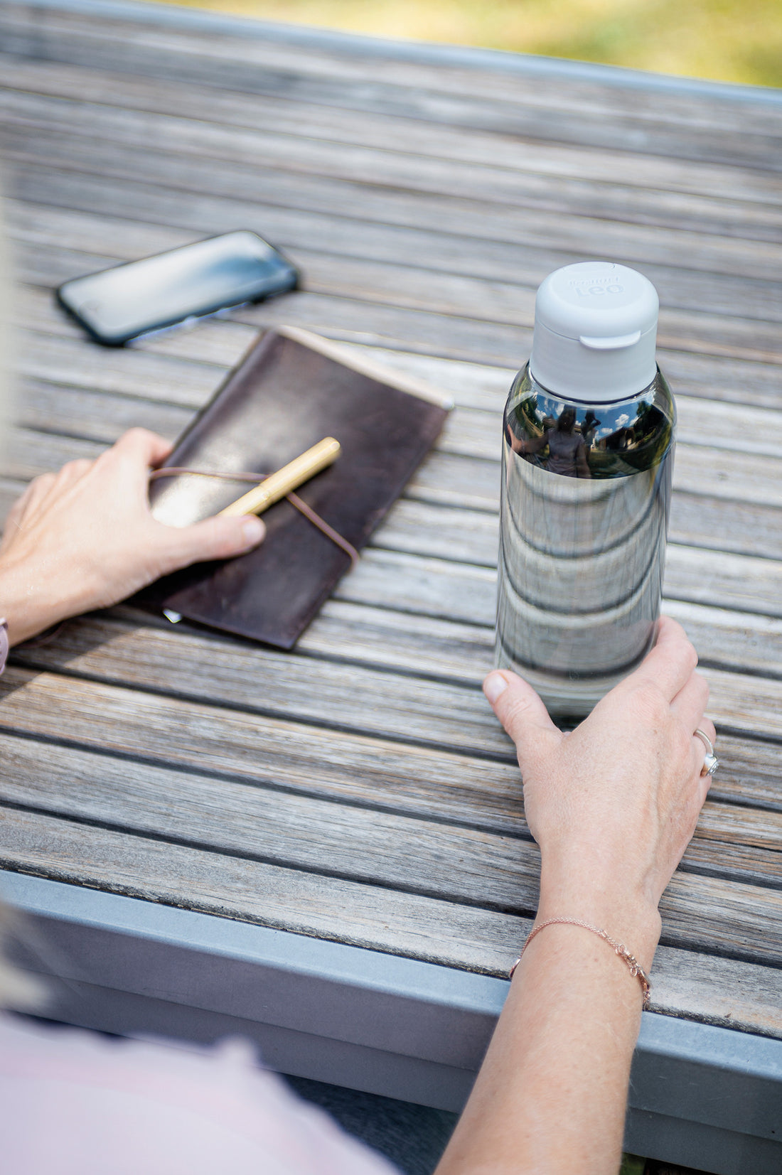 BergHOFF Water Bottle 0.75L - BPA-Free Leakproof Tritan with Flip-Top Lid for All Ages and Activities